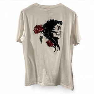 Men’s White T-Shirt with Skull and Rose Design Size XL
